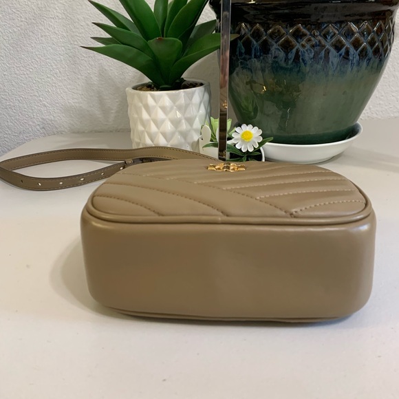 💕👜 TORY BURCH Crossbody Tan Leather Bag - Picture 5 of 13